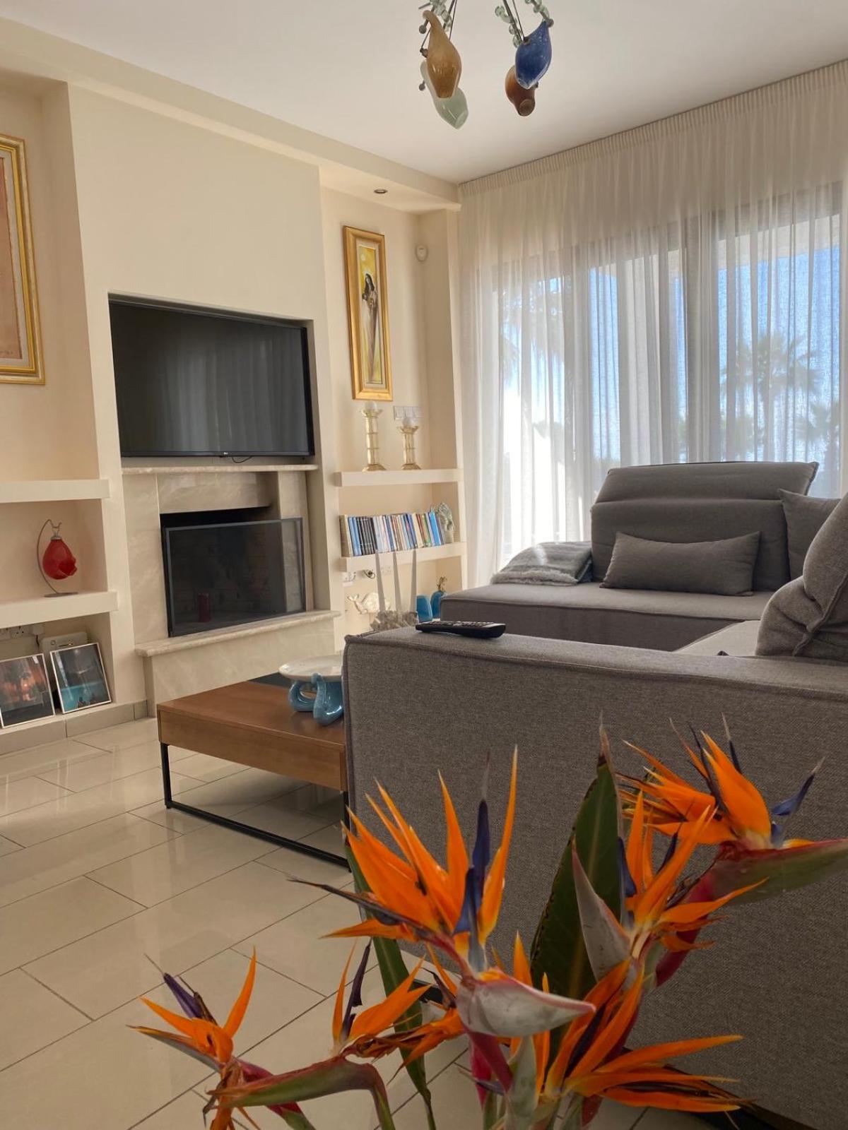 Ionion Beachfront Villa Agia Napa Exterior foto
